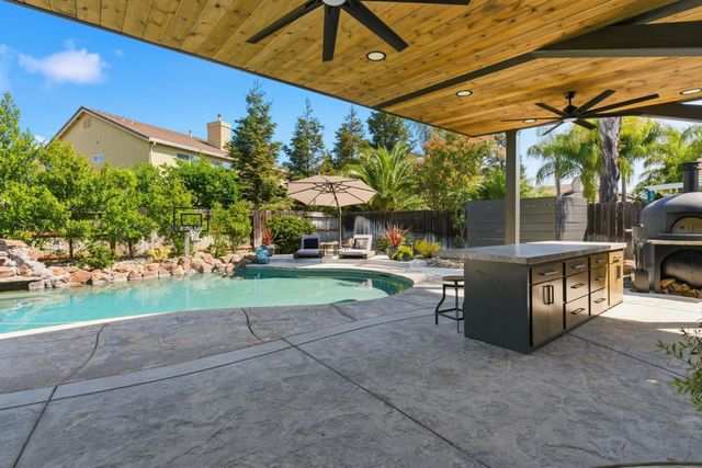 133 W Shasta, Ripon, CA 95366