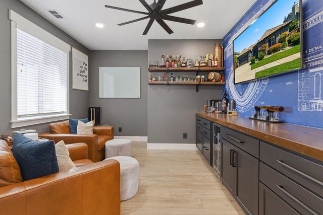 133 W Shasta, Ripon, CA 95366