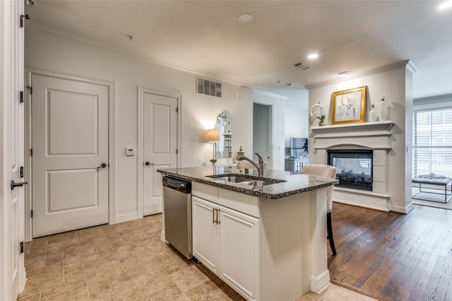 8616 Turtle Creek Boulevard 406, Dallas, TX 75225