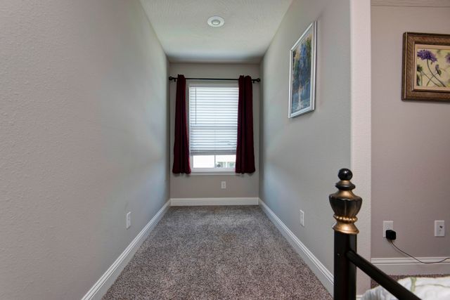 813 E Brewer Avenue, Nixa, MO 65714