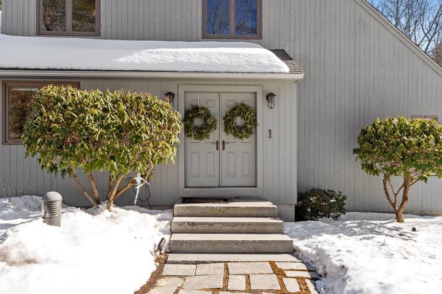 1 Dalkeith Road, Hollis, NH 03049