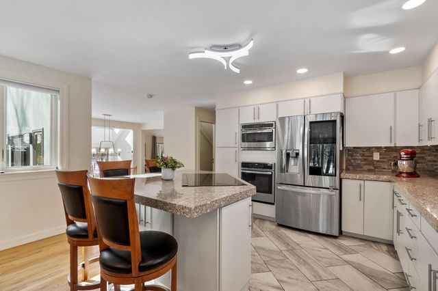 1 Dalkeith Road, Hollis, NH 03049