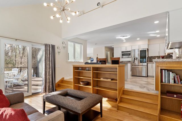 1 Dalkeith Road, Hollis, NH 03049