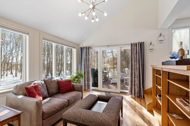 1 Dalkeith Road, Hollis, NH 03049