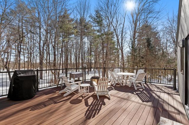 1 Dalkeith Road, Hollis, NH 03049