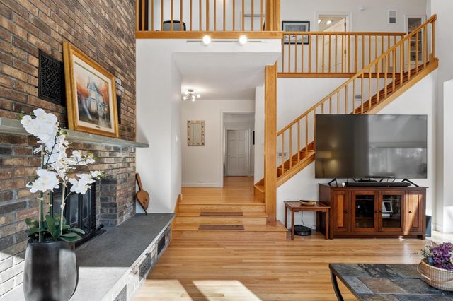 1 Dalkeith Road, Hollis, NH 03049