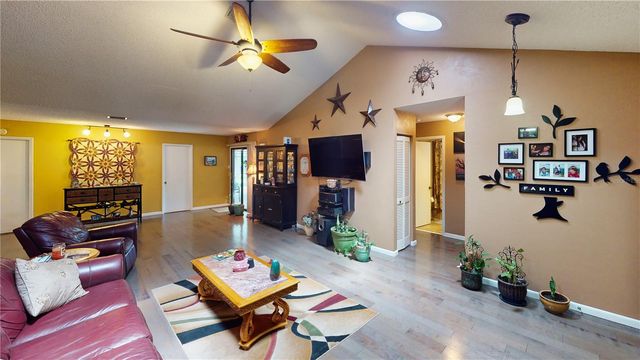 14 BLACK OAK COURT, Palm Coast, FL 32137