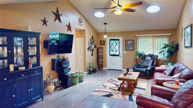 14 BLACK OAK COURT, Palm Coast, FL 32137