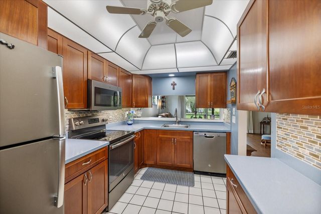 844 BIRD BAY WAY 185, Venice, FL 34285