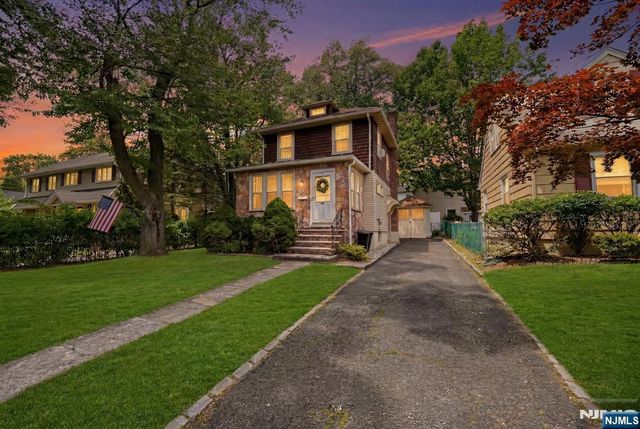 112 Grove Avenue, Verona, NJ 07044