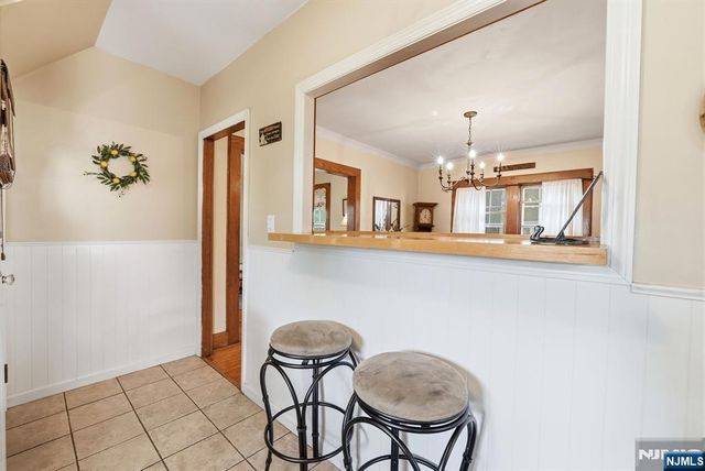 112 Grove Avenue, Verona, NJ 07044