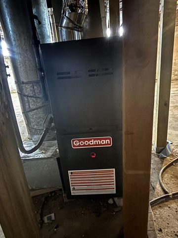 1028 STUART STREET, Green Bay, WI 54301