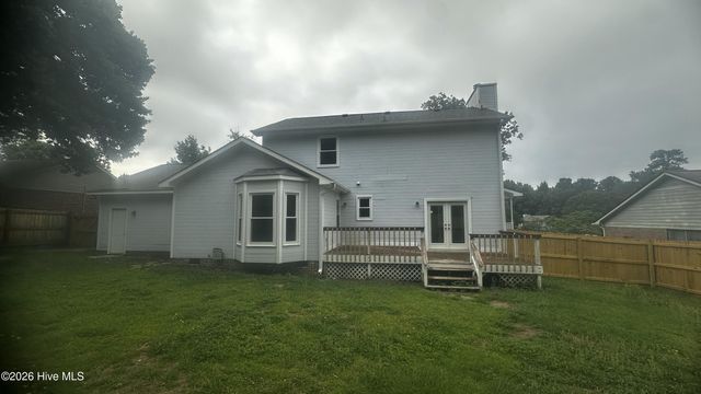 6878 Green Creek Road, Fayetteville, NC 28314