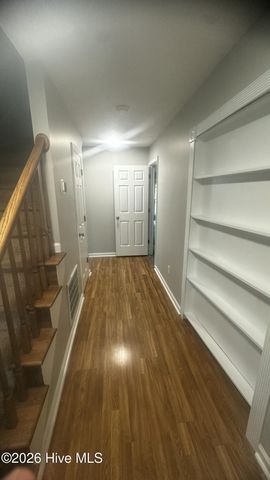 6878 Green Creek Road, Fayetteville, NC 28314