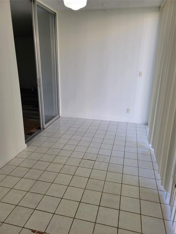 7875 Margate Blvd 102, Margate, FL 33063