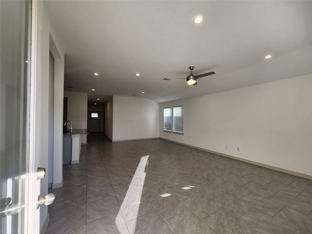 4934 Natchez Trace, Arcola, TX 77545