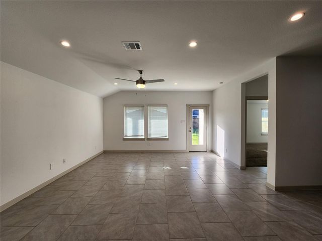 4934 Natchez Trace, Arcola, TX 77545