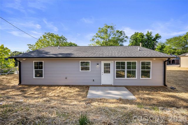 303 W 9th Street, Kannapolis, NC 28081