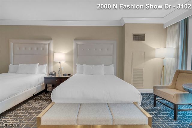 2000 North Fashion Show Drive 3102, Las Vegas, NV 89109