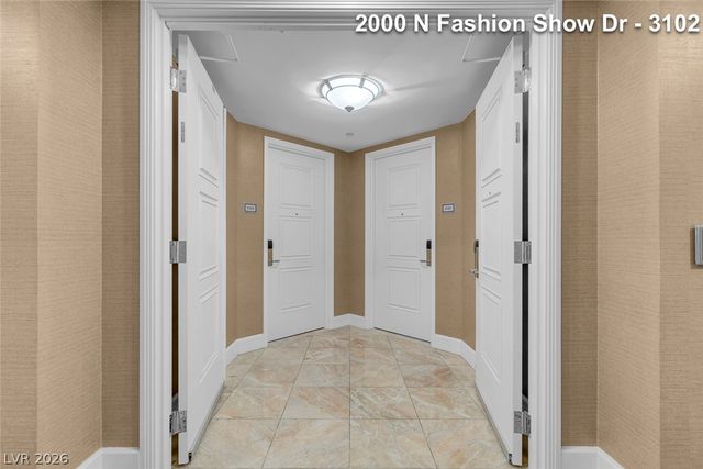 2000 North Fashion Show Drive 3102, Las Vegas, NV 89109