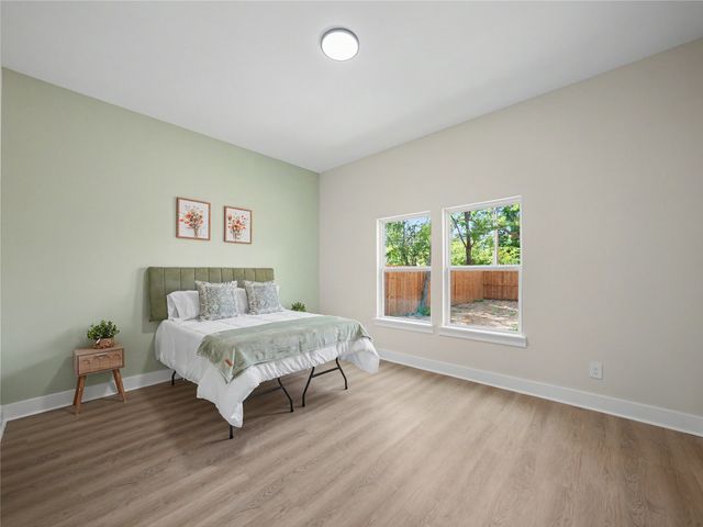 3309 Thannisch Avenue, Fort Worth, TX 76105
