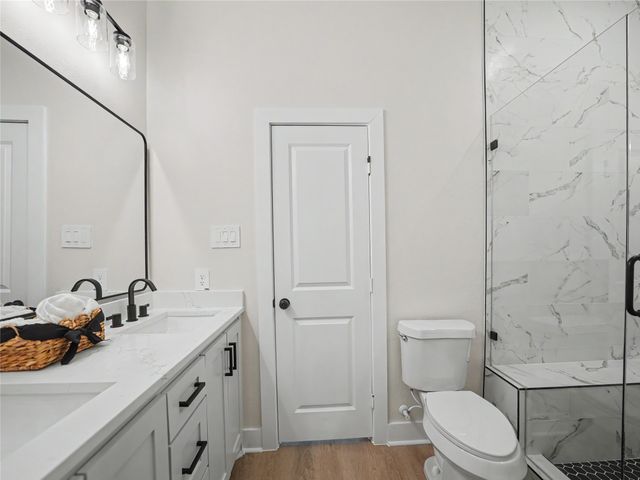 3309 Thannisch Avenue, Fort Worth, TX 76105