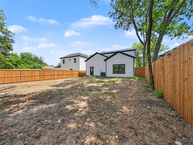 3309 Thannisch Avenue, Fort Worth, TX 76105
