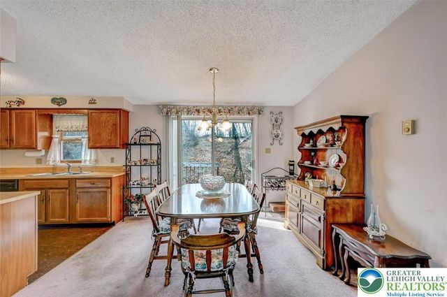 2165 Woodchuck Lane, Middle Smithfield Twp, PA 18302