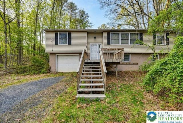 2165 Woodchuck Lane, Middle Smithfield Twp, PA 18302