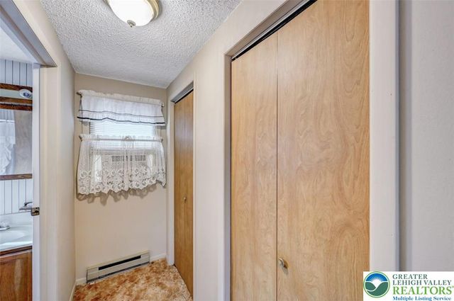 2165 Woodchuck Lane, Middle Smithfield Twp, PA 18302