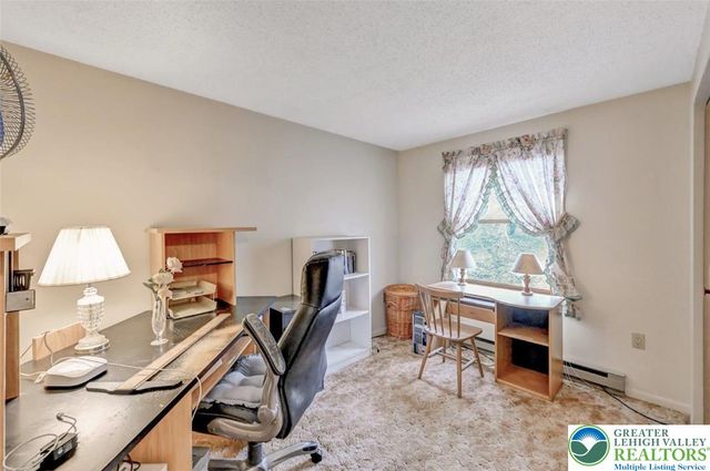 2165 Woodchuck Lane, Middle Smithfield Twp, PA 18302