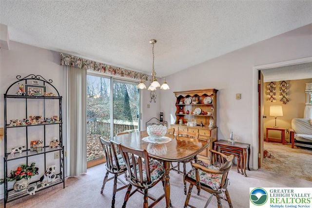 2165 Woodchuck Lane, Middle Smithfield Twp, PA 18302