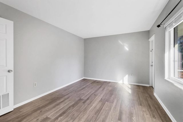 2304 RINGLING BOULEVARD 207, Sarasota, FL 34237