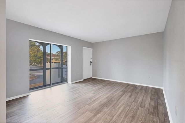 2304 RINGLING BOULEVARD 207, Sarasota, FL 34237