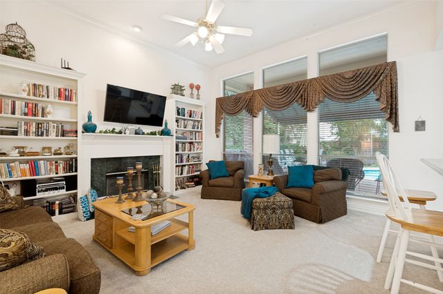 3813 Cherokee Drive, Bedford, TX 76021