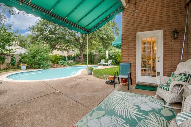 3813 Cherokee Drive, Bedford, TX 76021