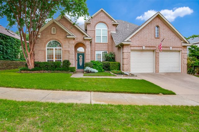 3813 Cherokee Drive, Bedford, TX 76021