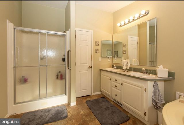 303 CARVER LN, Royersford, PA 19468