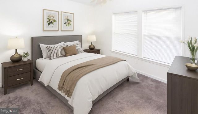 303 CARVER LN, Royersford, PA 19468