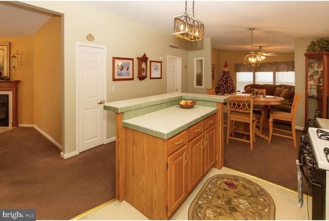 303 CARVER LN, Royersford, PA 19468