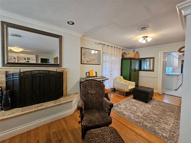 5203 Chesapeake Way, Houston, TX 77056