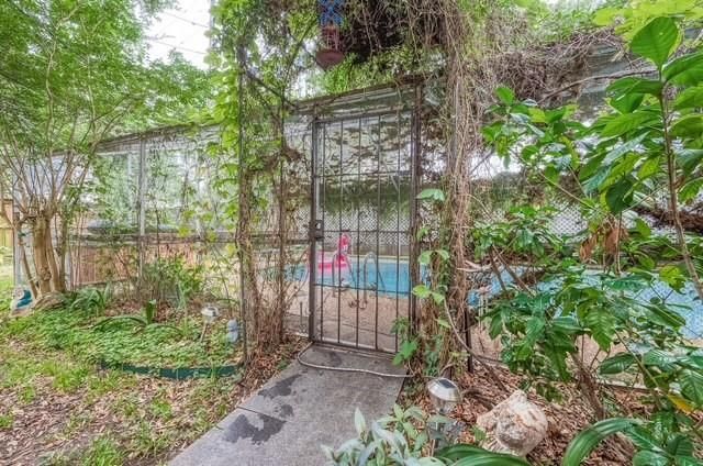 5203 Chesapeake Way, Houston, TX 77056