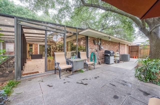 5203 Chesapeake Way, Houston, TX 77056