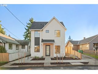7332 Se BYBEE Blvd, Portland, OR 97206