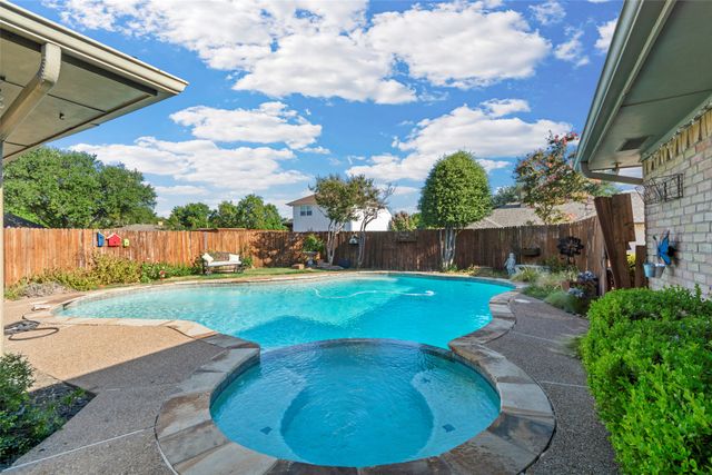 1116 Windsong Trail, Richardson, TX 75081