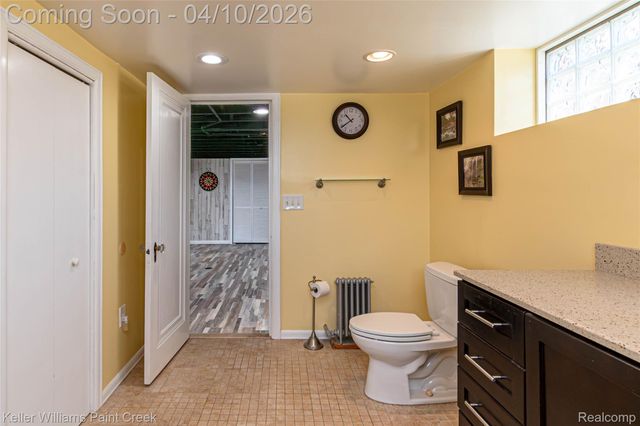 7392 Voerner Avenue, Center Line, MI 48015