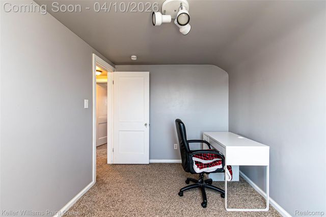 7392 Voerner Avenue, Center Line, MI 48015