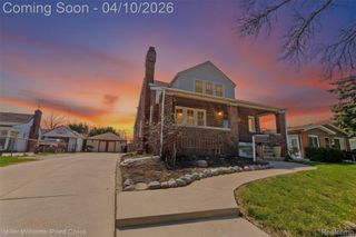 7392 Voerner Avenue, Center Line, MI 48015