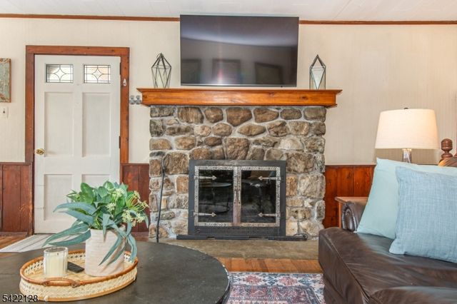 51 W Shore Trl, Sparta Twp., NJ 07871