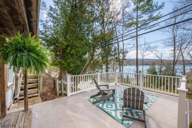 51 W Shore Trl, Sparta Twp., NJ 07871